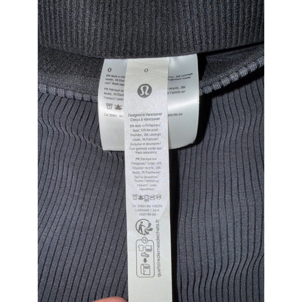 lululemon Ribbed Softstreme Flared Pant Short Womens 0 Black New High Rise 30" - Picture 2 of 12